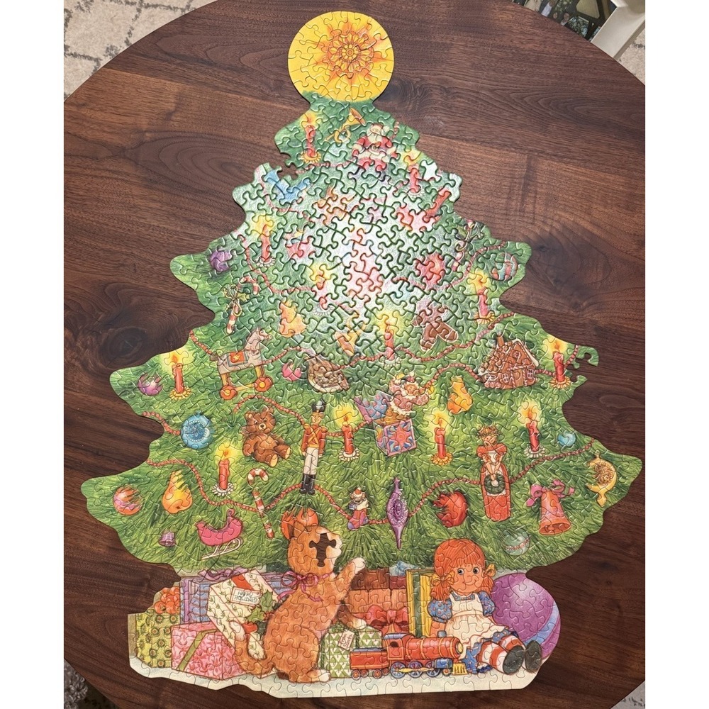Vintage Springbok Hallmark Outlines Christmas Tree 500 pc Puzzle 3 Missing Piece